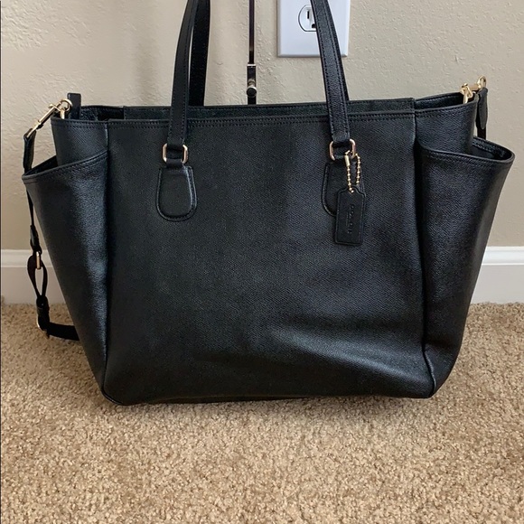 Coach - Picture 5 of 16